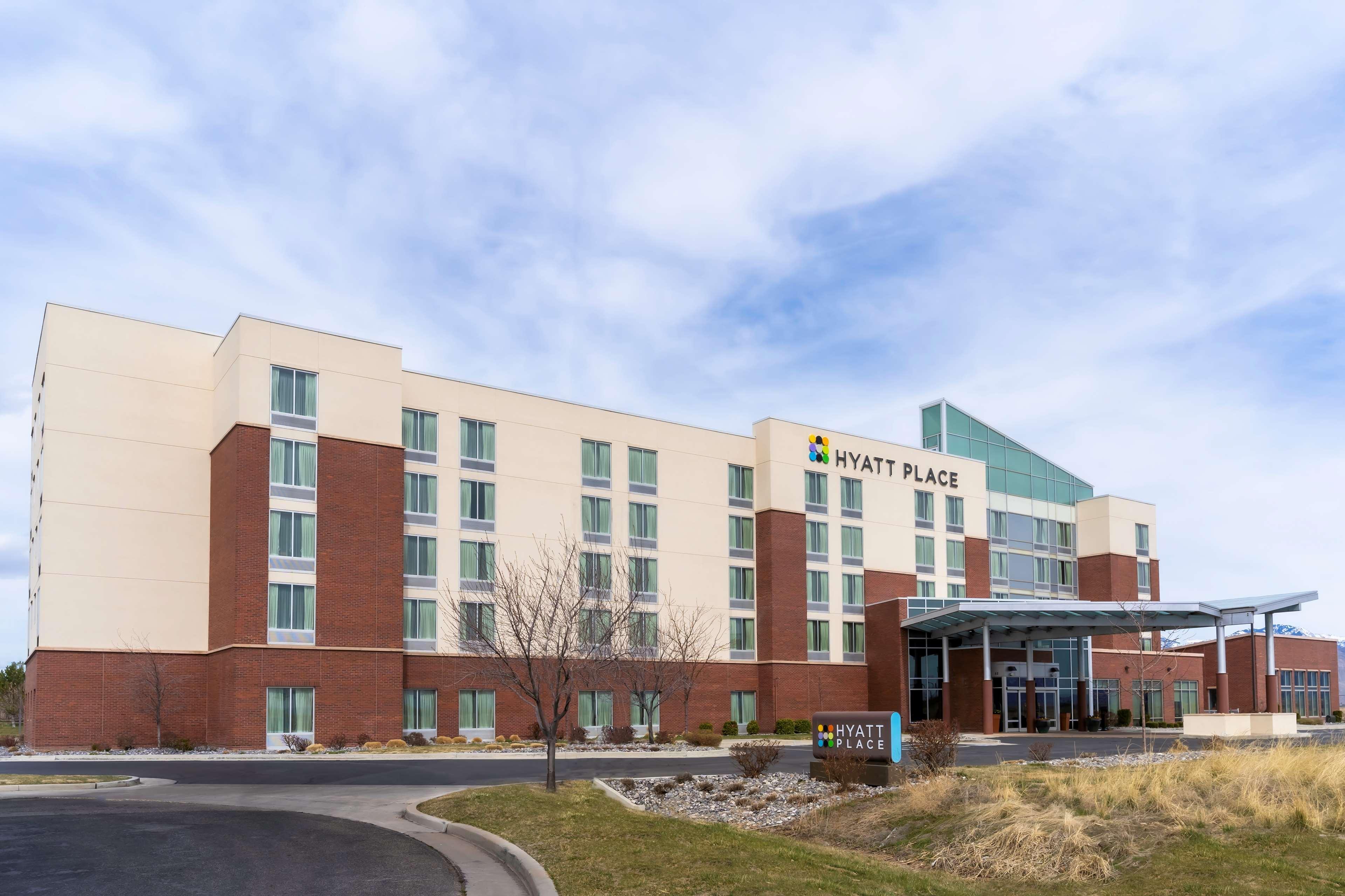 Hyatt Place Salt Lake City Airport Exterior photo